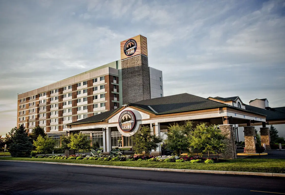 Akwesasne-Mohawk-Casino-Resort.webp